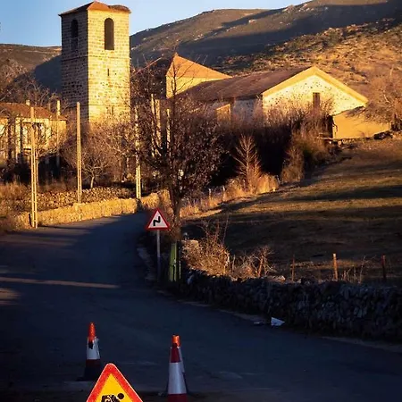 Casa Chaluca بيت للعطل La Aldehuela